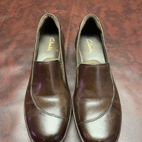 Clarks brown leather slip‎ on shoes, size 8 1/2 - Picture 4 of 9